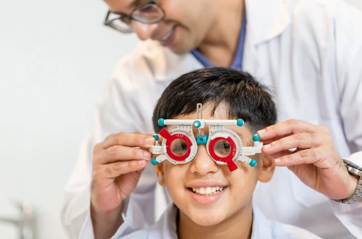 Paediatric Eye Care-----15